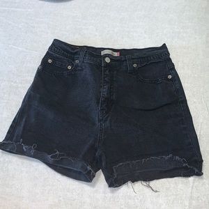 Black Levi cutoffs